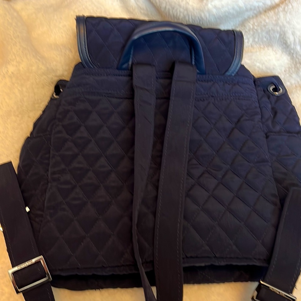 Vera Bradley Navy quilted backpack - Picture 6 of 6